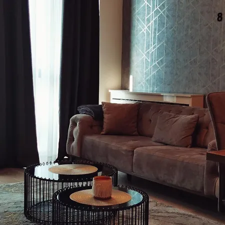 Luxy Waterfront Libera